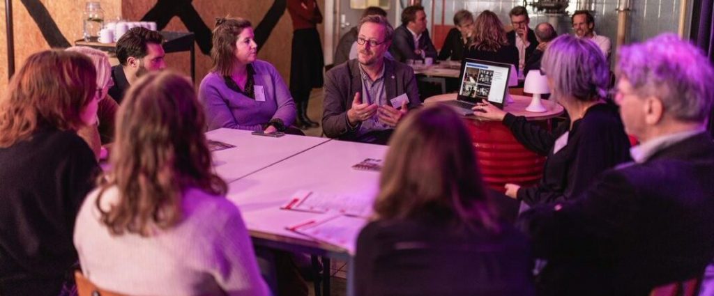 7f1d84c7-5ebf-48eb-9f82-f44ebf36b156